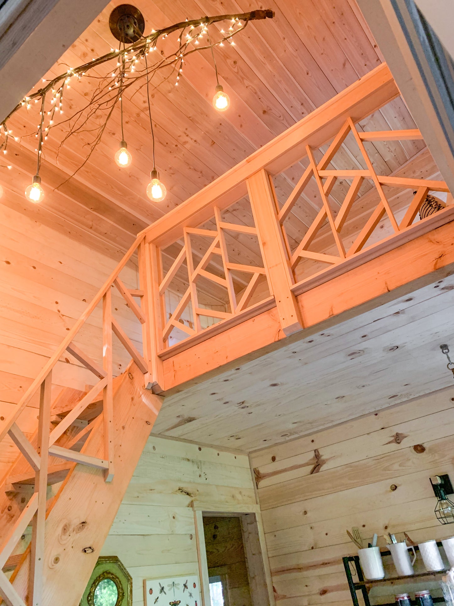 Mama Moon Treehouse Rental