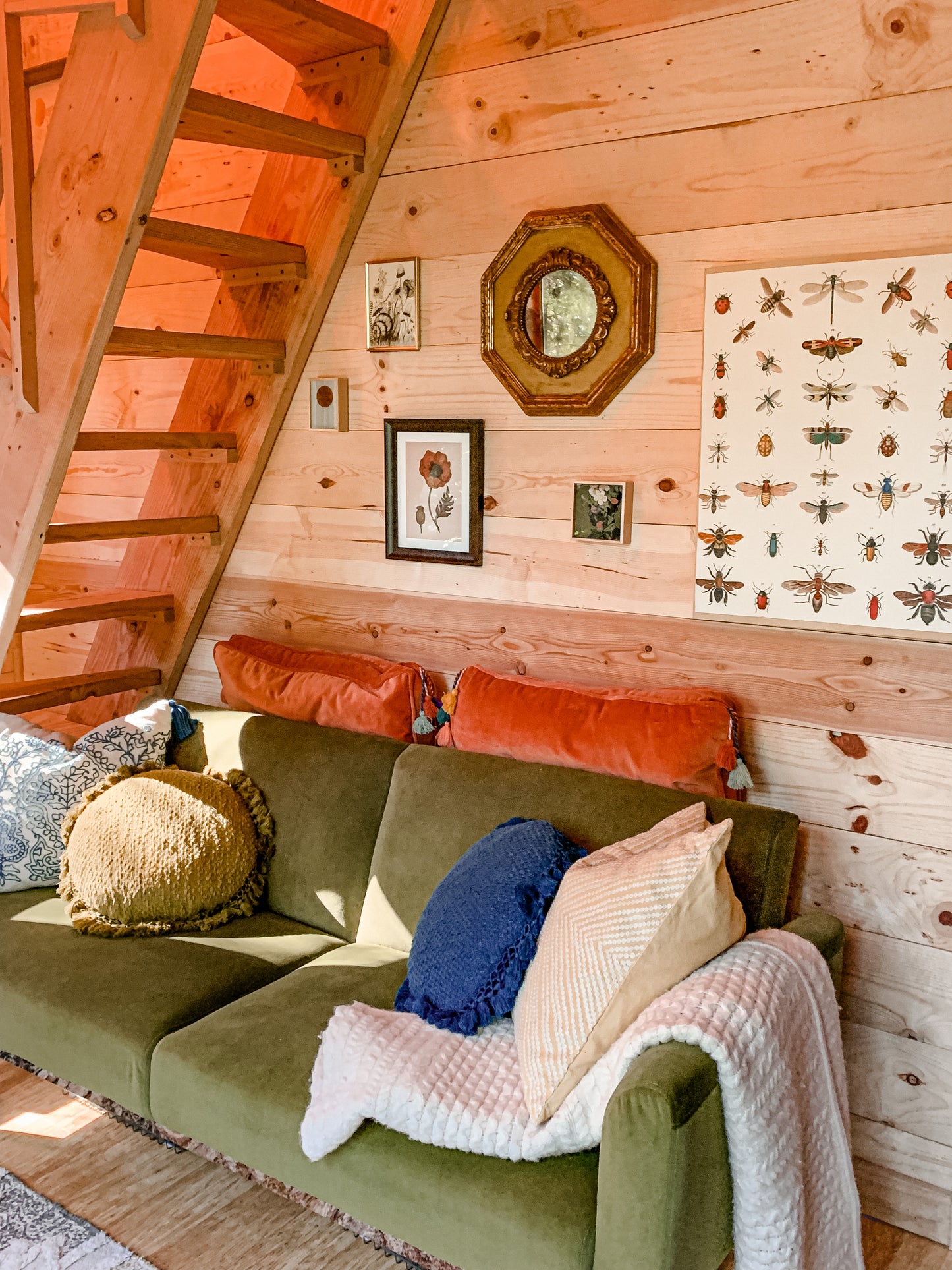 Mama Moon Treehouse Rental